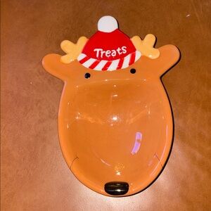 Hallmark Reindeer Treats Dish